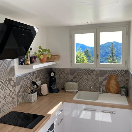 Cocon Parc Verdon, Magnifique Vue Et Montagnes Apartman